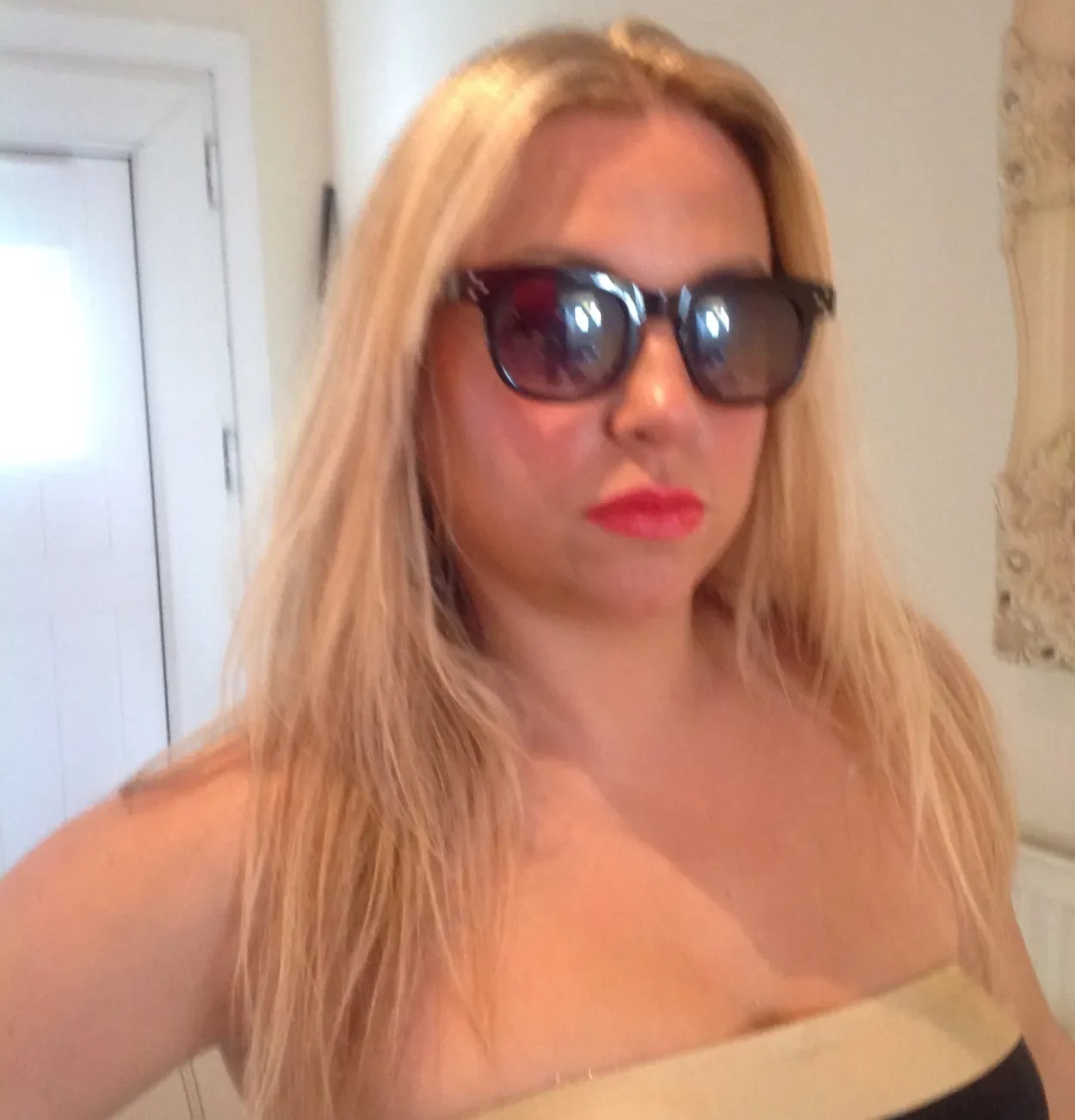 welcolmbe to mistress dark diamond divas website